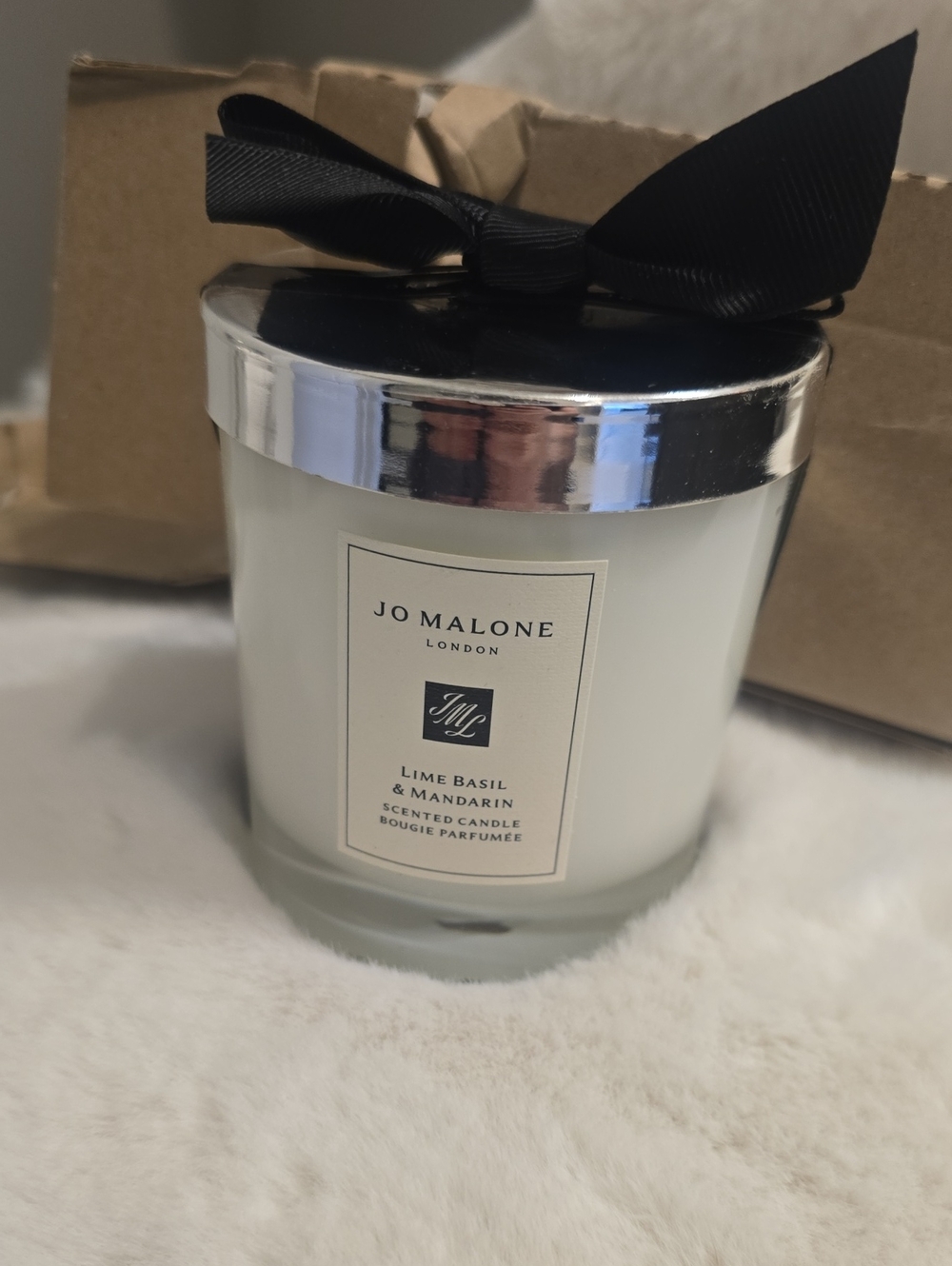 Jo Malone Lime Basil & Mandarin Candle 200g - Picture 7 of 16